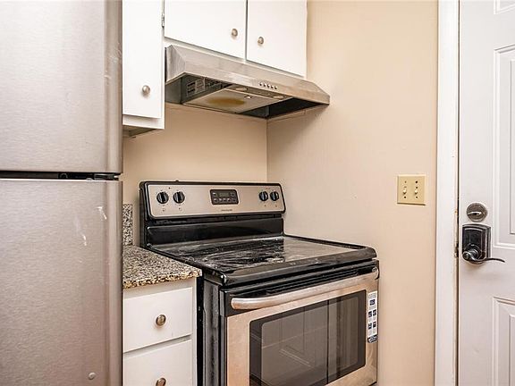 3rd image of 4701 Flat Shoals Rd Unit 3C