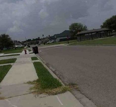 Exterior Neighborhood (street photo)