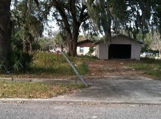 416 N 10th St, Palatka, FL 32177
