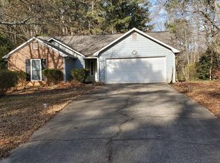 1173 Pinebrook Ct, Auburn, GA 30011