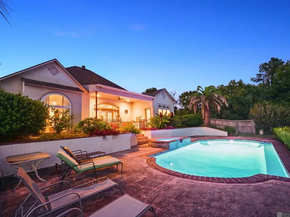 16924 Sunset Point Ct, Baton Rouge, LA 70816