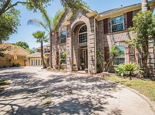 6810 Schambray St, Houston, TX 77085