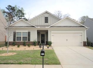 4253 Pearhaven Ln, Gainesville, GA 30504