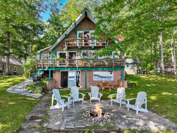 2958K W Higgins Lake Dr, Roscommon, MI 48653