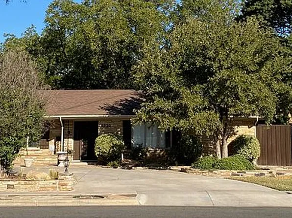 6920 Nashville Dr, Lubbock, TX 79413