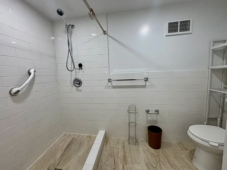 93 Vedder Ave #BASEMENT — Photo 6