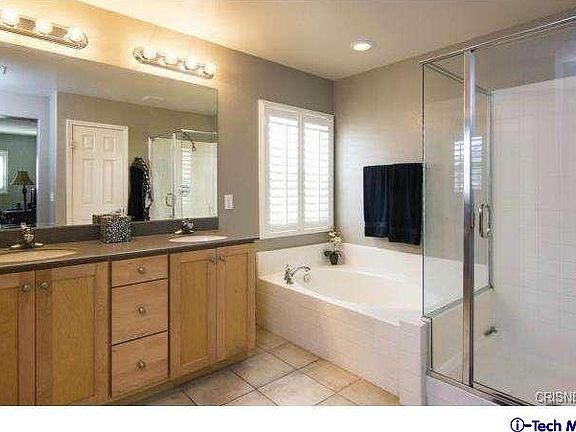 4th image of 29362 Dakota Dr