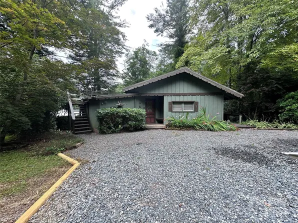 56 Key Field Loop, Newland, NC 28657