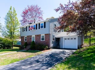 107 Colwell Dr, Dedham, MA 02026