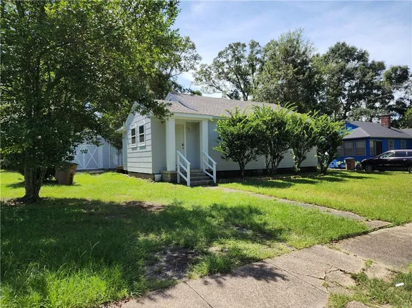 2059 Holmes Dr, Mobile, AL 36605