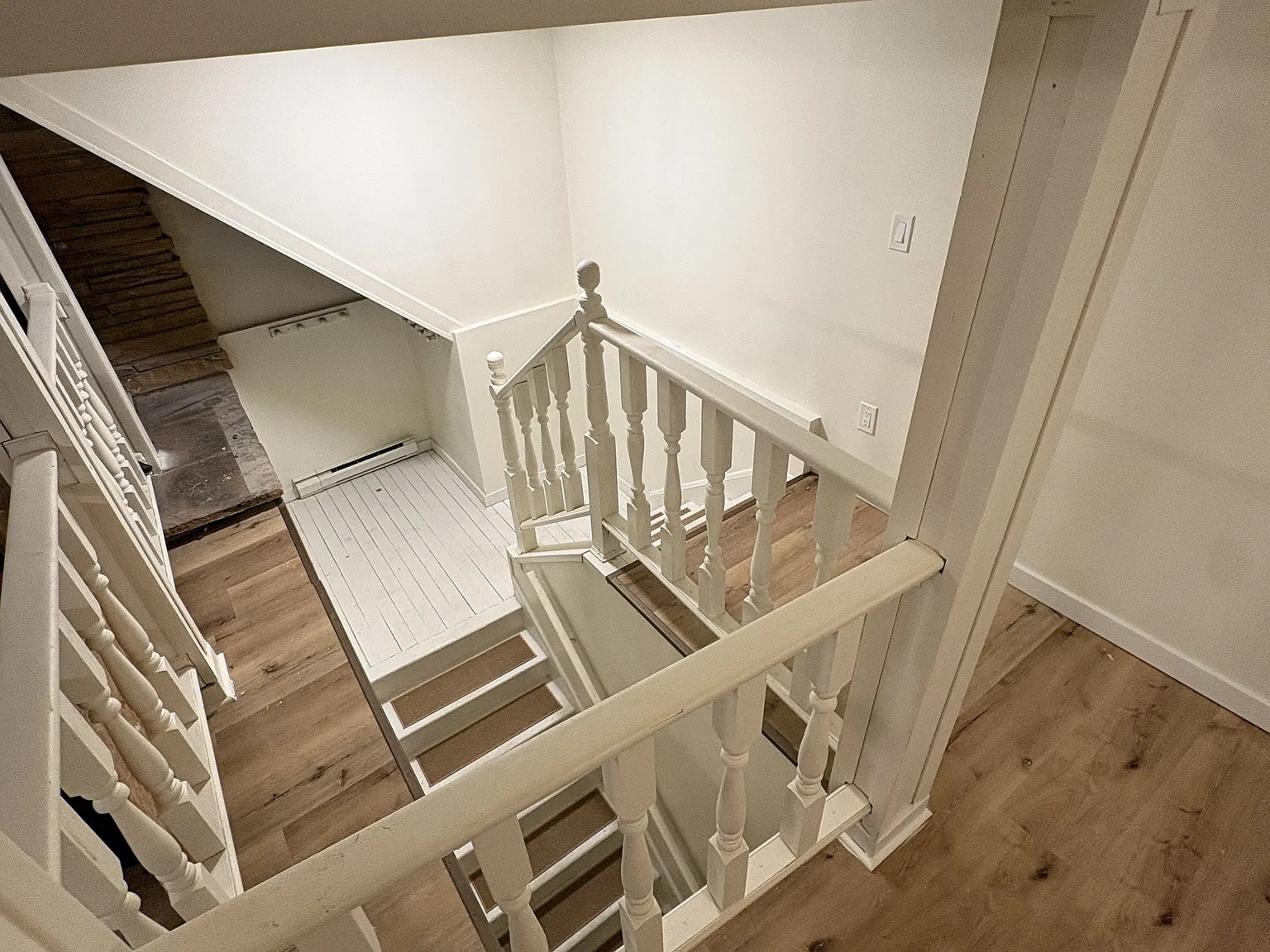 1 bed, 1200 sqft, $1,400 — Photo 2