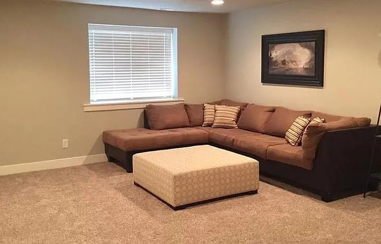 4145 N Cresthaven Ln — Photo 8