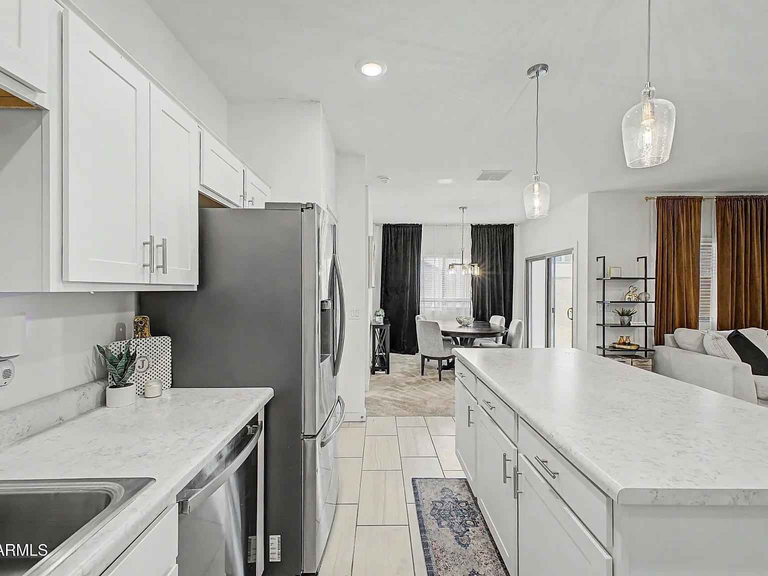 4 bed, 2.0 bath, 1523 sqft, $1,795 — Photo 4