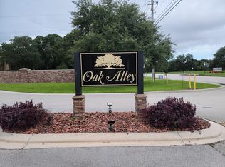 2745 Oak Alley Dr, Fort Pierce, FL 34981