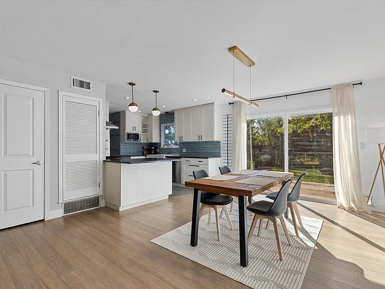 5313 Harvest Ln — Photo 11