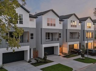 4850 Pinemont Dr, Houston, TX 77092