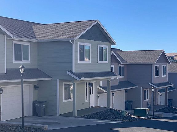 Neighborhood street view