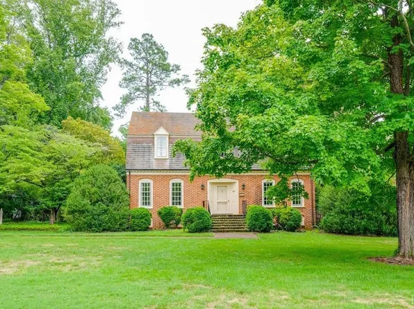 1994 Link Rd, Lynchburg, VA 24503
