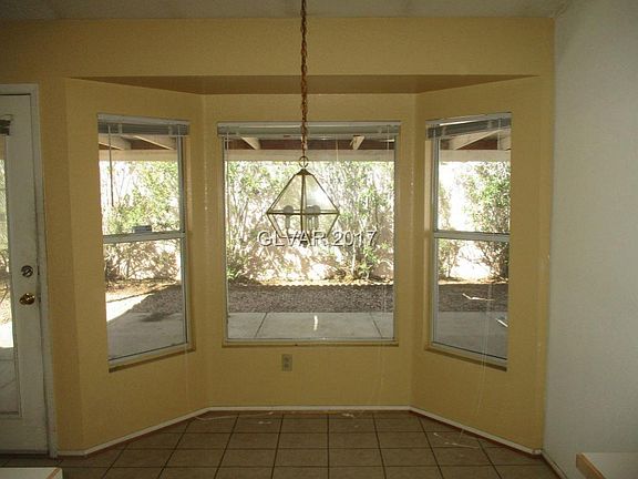 3rd image of 6228 Mandarin Dr