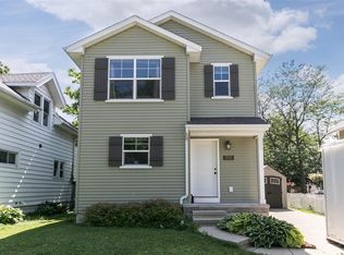 1702 2nd St SW, Cedar Rapids, IA 52404