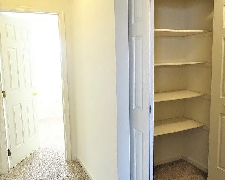 2nd Floor Landing
