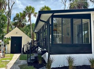 10200 W Fishbowl Dr, Homosassa, FL 34448