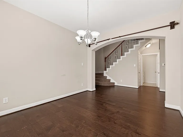 3002 Overbrook Meadow Ln — Photo 8