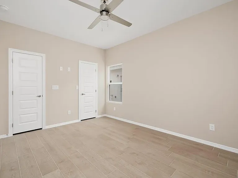 3105 W Sandlewood St #3 — Photo 8