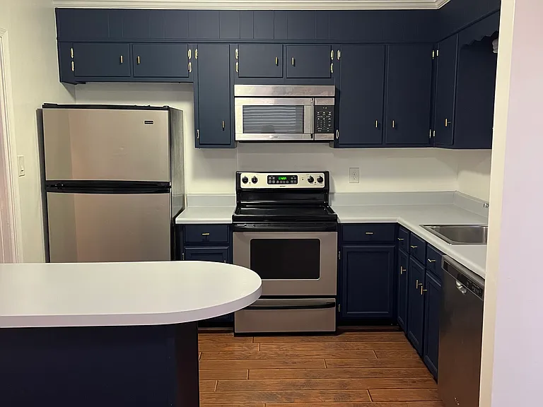 347 Green Meadows Dr — Photo 9