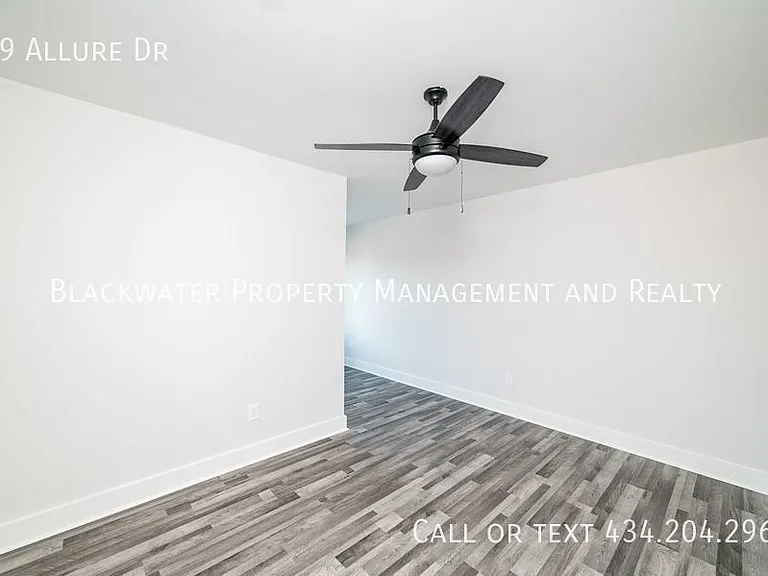 69 Allure Dr — Photo 35