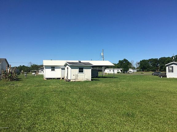 5th image of 180 Dolly Ln