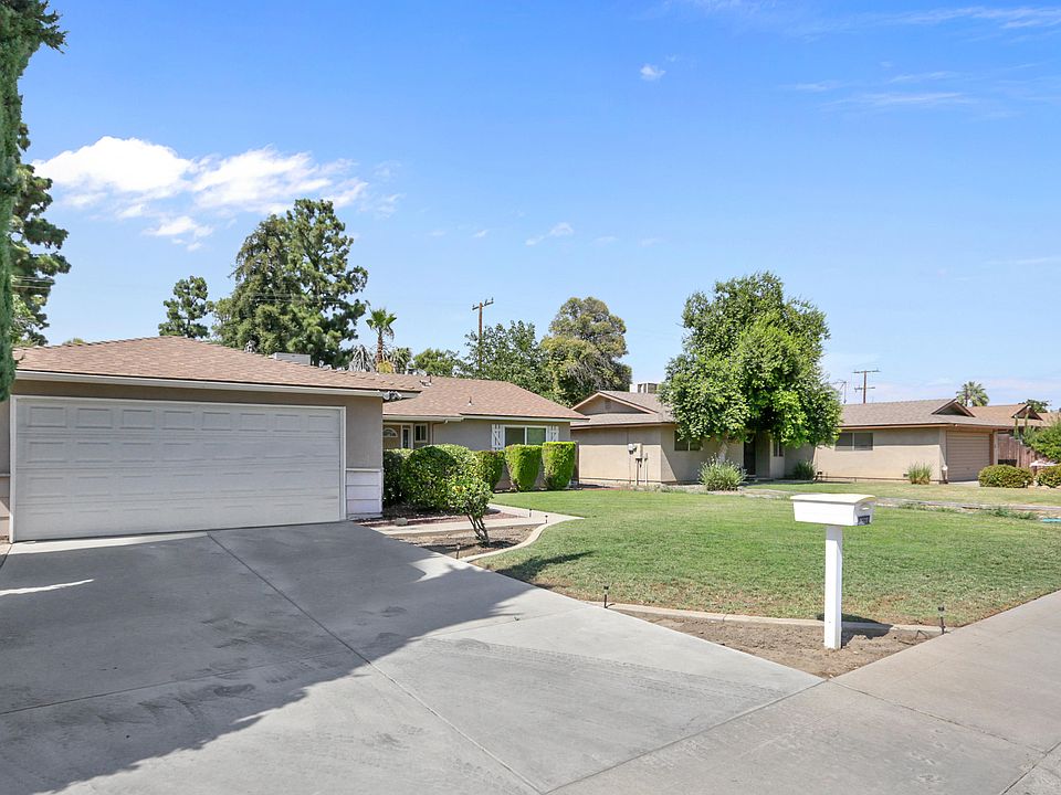 1st image of 3320 W Cypress Ave