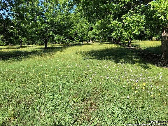 2nd image of 2987 County Road 226