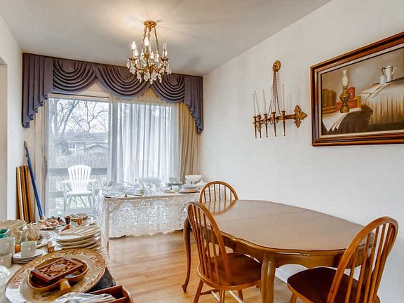 3rd image of 5263 Meyer Dr