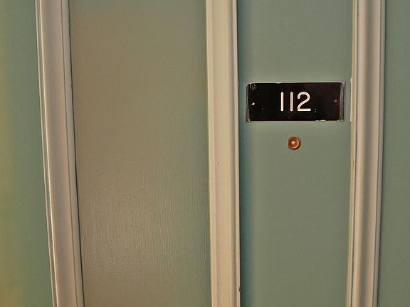 5th image of 11677 Goshen Ave APT 112