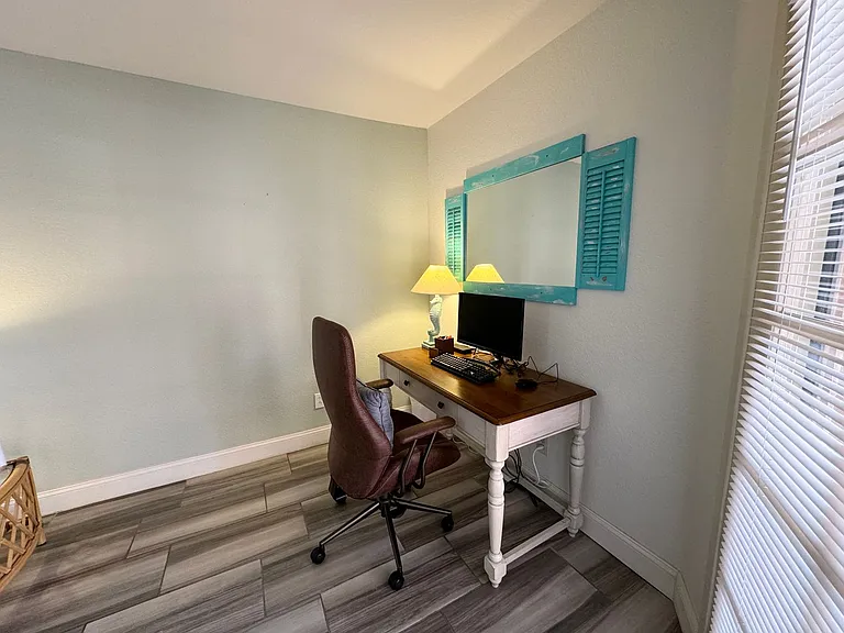 500 E Amado Rd #510 — Photo 5