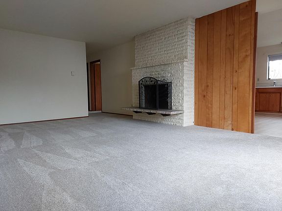 2nd image of 3311 NE 65th St APT 203