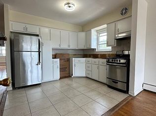 22-12 42nd St #2, Astoria, NY 11105