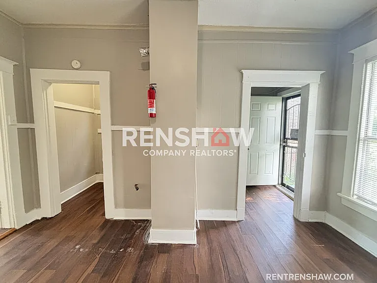 696 Decatur St — Photo 20