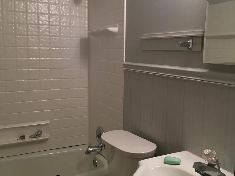 1003 S Blaine Ave #LOWER — Photo 5