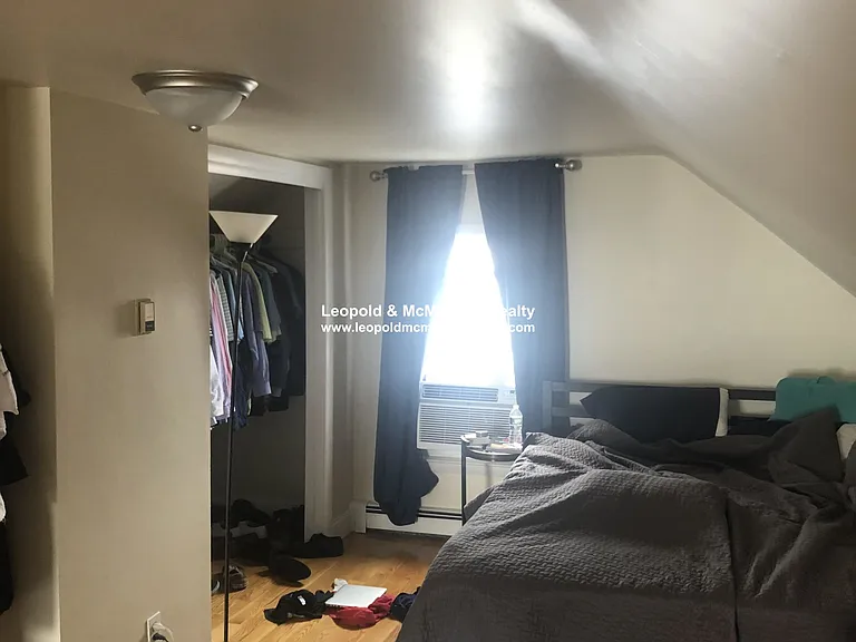59 Waverly St #2 — Photo 23