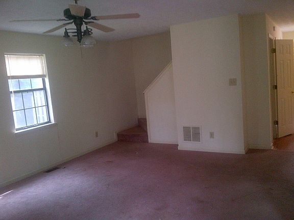 5th image of 4264 Cary Dr