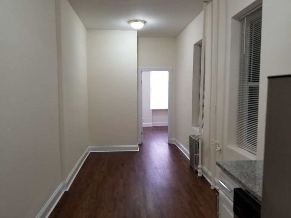 1st image of 50 Carmine St APT 2