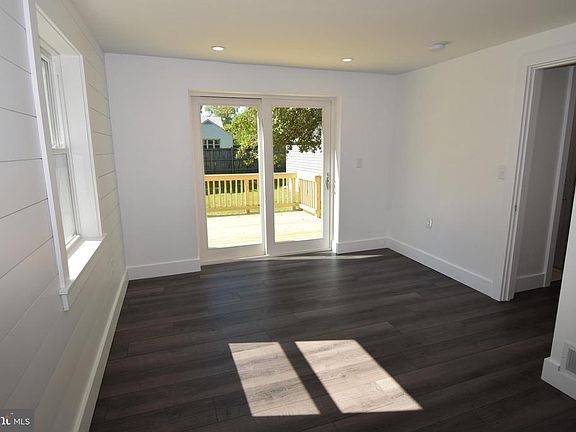 4th image of 6905 Farragut Ave