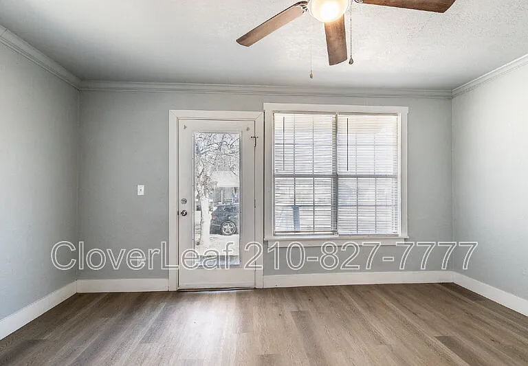 2114 Jupiter St — Photo 5