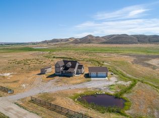 35 Valley Spring Dr, Lander, WY 82520