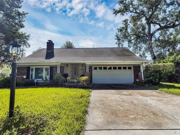 1357 Eckles Dr, Tampa, FL 33612