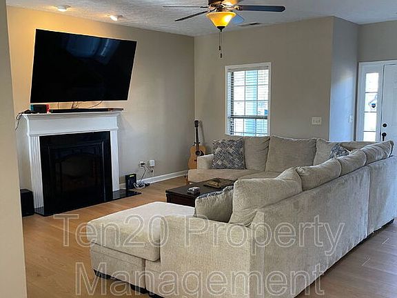 2nd image of 1368 Antietam Dr