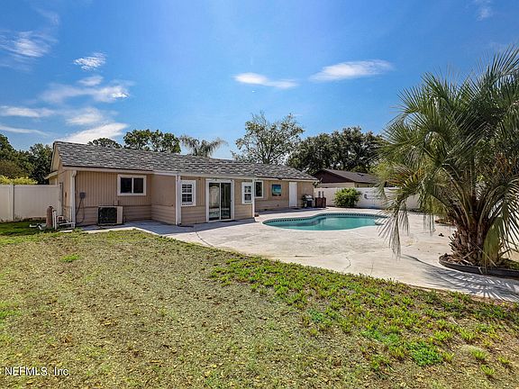 2nd image of 7094 BEECHFERN Lane S