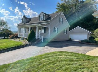 805 McCalmont St, Franklin, PA 16323